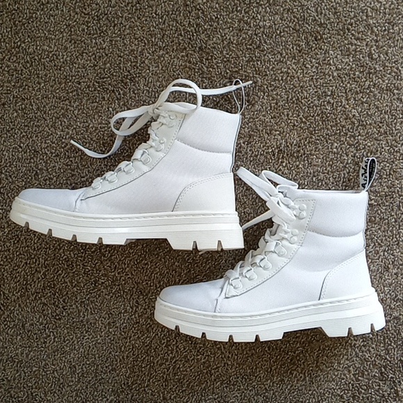 Dr Martens White Combs Platform Boot - Picture 3 of 11
